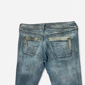 Insane diesel LOWKY straight lowrise w/ coolest wash & lion head button zippers